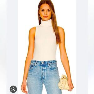 Show Me Your Mumu Turtle Bodysuit size XXL